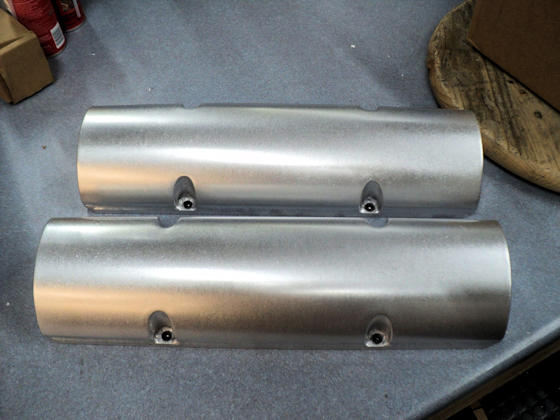 Small Block Chevy Valve Covers - Top View